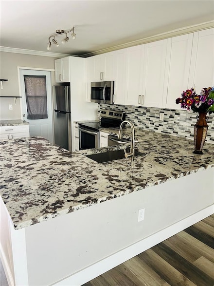 1850 NE 169th St Unit 108, North Miami Beach, FL 33162