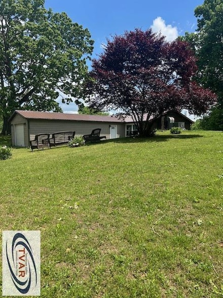 201 S Point Dr, Camden, TN 38320