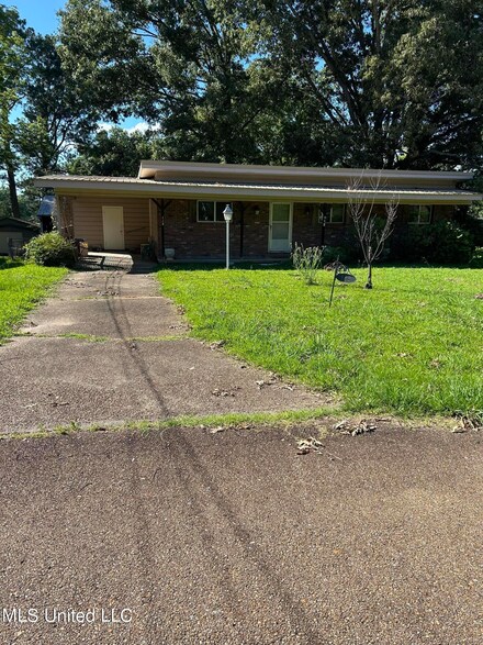 112 Richland St, Jackson, MS 39218