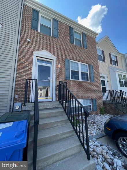 116 Stoneshire Dr, Glassboro, NJ 08028