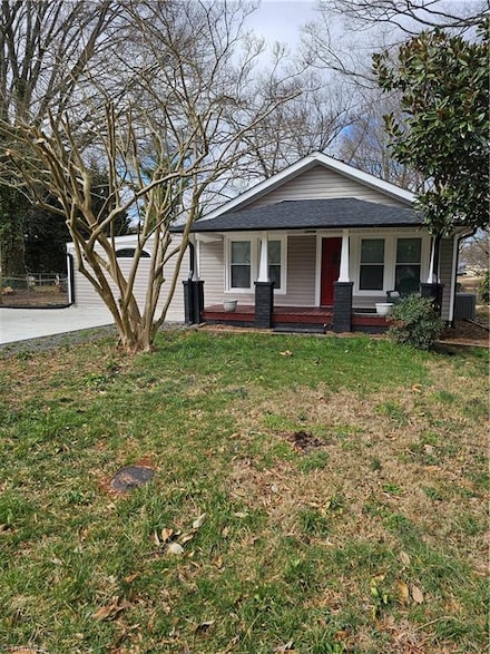 108 Wintergreen Rd, Winston Salem, NC 27107