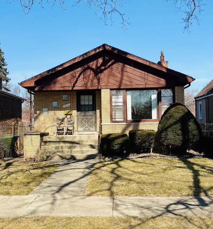 2832 W 98th Place, Evergreen Park, IL 60805