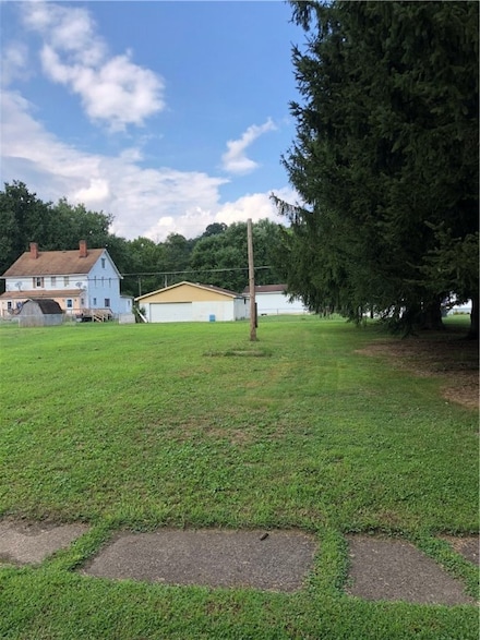 763 Maxwell Ave, La Belle, PA 15450
