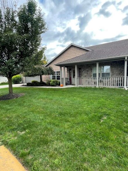 204 Winding Brook Dr, Centerville, IN 47330