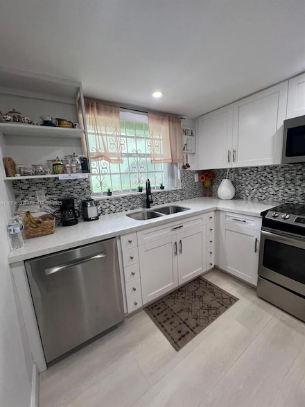 11183 NW 7th St Unit 104, Miami, FL 33172