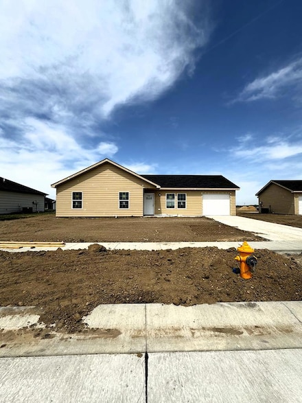 1145 Nautical Dr, Walnut, KS 67401