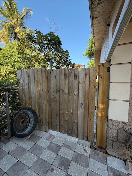 1071 SW 11th Ct Unit 2, Deerfield Beach, FL 33441