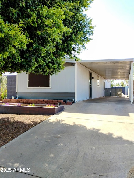 1518 W Beck Ln, Phoenix, AZ 85023
