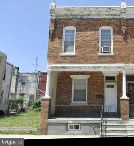 48 N Farson St, Philadelphia, PA 19139