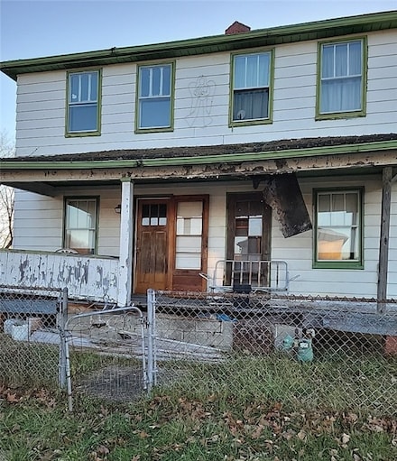 54 van Voorhis Ln, van Voorhis, PA 15366