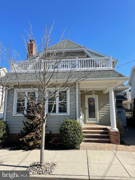 11 S Hanover Ave, Margate City, NJ 08402