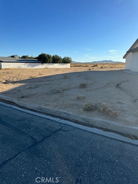 3908 Capella Dr, Barstow, CA 92311