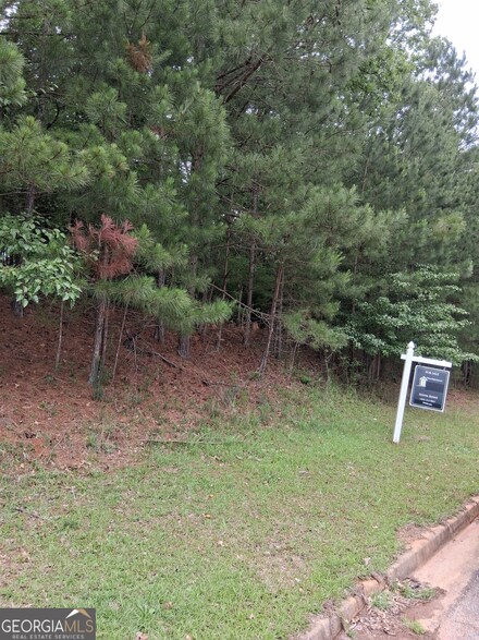 2067 Ebenezer Rd SW, Conyers, GA 30094