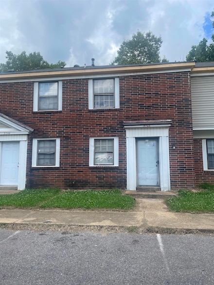 3746 Cambridge Station Dr, Memphis, TN 38115