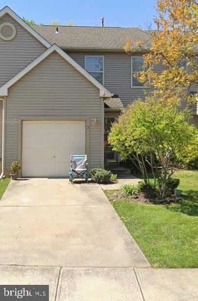 3 Dewberry Ln, Delran, NJ 08075