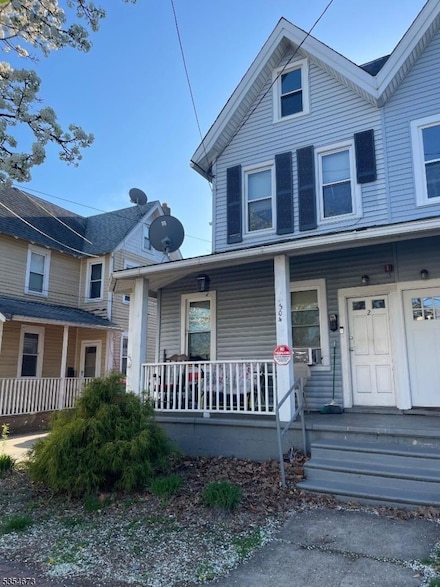 304 Burlington Ave, Delanco, NJ 08075