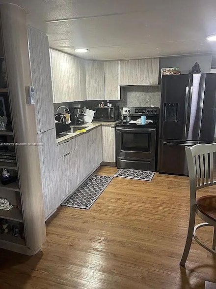 425 E 33rd St, Hialeah, FL 33013
