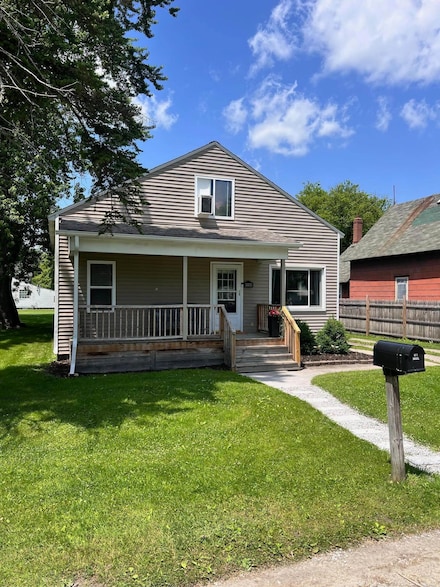2153 25th St, Port Huron, MI 48060