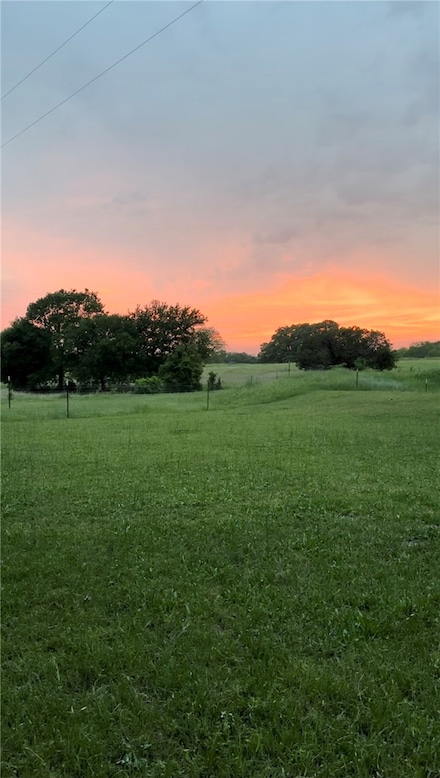 158 Jake Sparks Dr, Waco, TX 76705