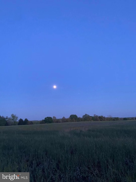 17007 Whites Ferry Rd, Poolesville, MD 20837