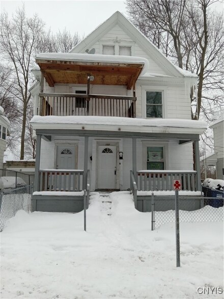132 Parkway Dr Unit 1 Lower, Syracuse, NY 13207