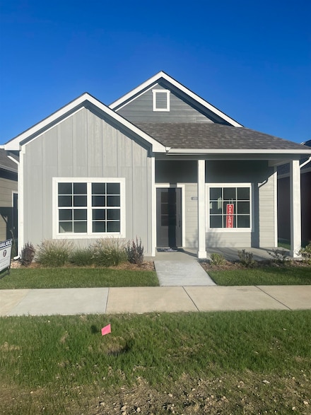 433 E Lexington Ln, Andover, KS 67002