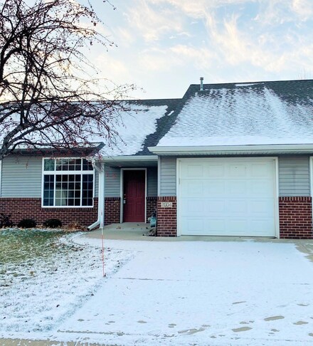 2004 Prairie Ln SW, Willmar, MN 56201
