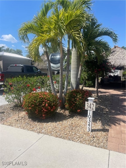 10343 Fire Flag Dr, Fort Myers, FL 33905