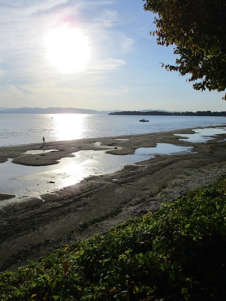 95 Lakewood Pkwy, Burlington, VT 05408