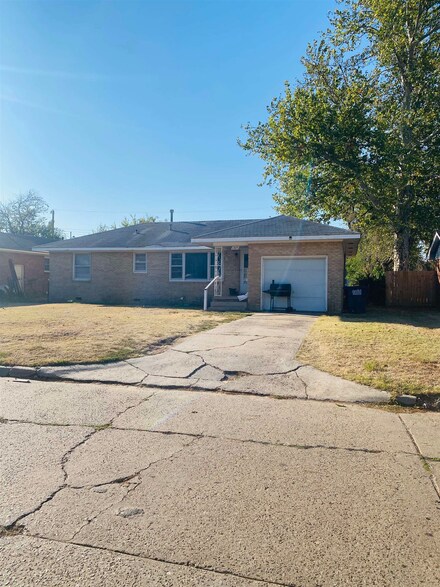 1309 Hite Blvd, Enid, OK 73703