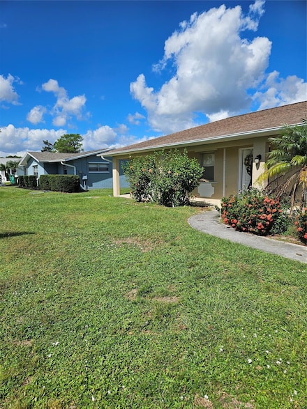 967 SE Breakwater Ave, Port Saint Lucie, FL 34983