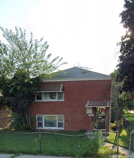 14100 S Saginaw Ave, Burnham, IL 60633