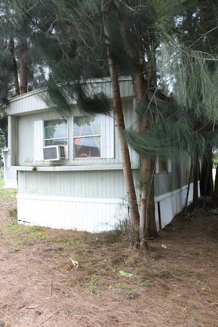902 Monopoly Ln, Cocoa, FL 32922