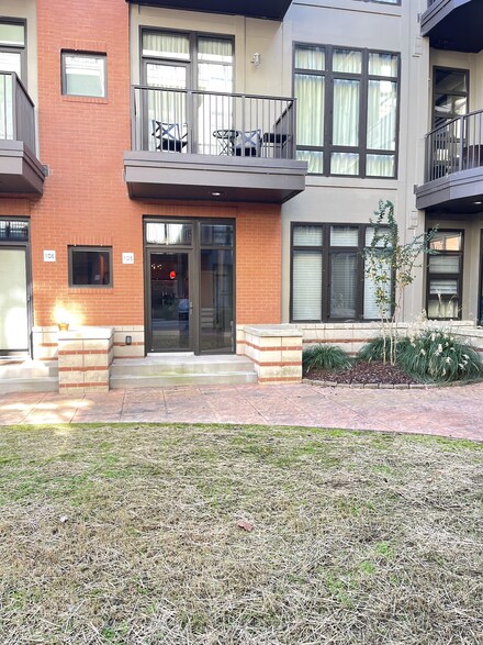 129 Walnut St Unit 105, Chattanooga, TN 37403