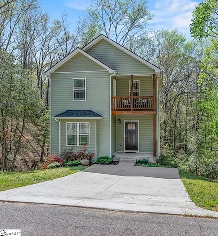 214 Country Glen Ln, Pelzer, SC 29669