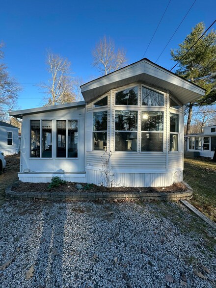 150 Chapel Rd Unit 11, Wells, ME 04090