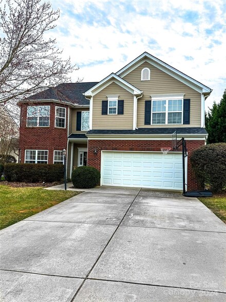 184 Settlers Grove Ln, Salisbury, NC 28146