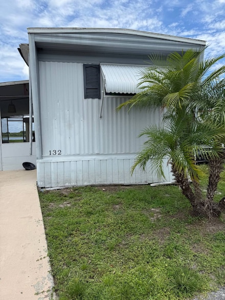 132 Bonny Shores Dr, Lakeland, FL 33801