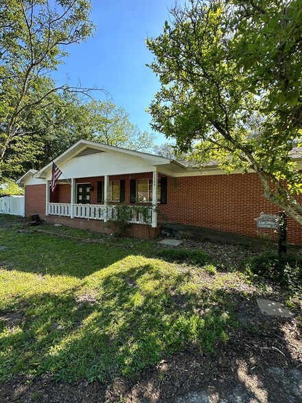 189 Pine St, Gordon, GA 31031