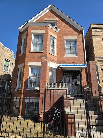 5747 S Laflin St, Chicago, IL 60636