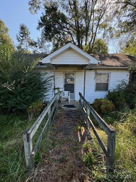 132 Shady Grove Rd, Kings Mountain, NC 28086