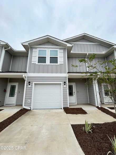 1770 Jakes Dr, Panama City, FL 32405