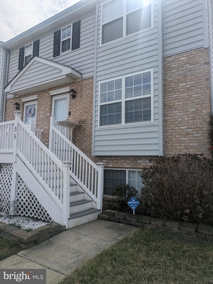 35 Renza Ln, Smyrna, DE 19977