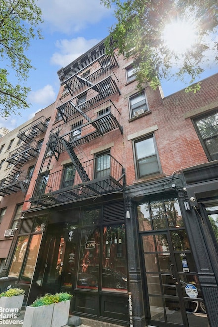 464 W 51st St Unit 3E, New York, NY 10019