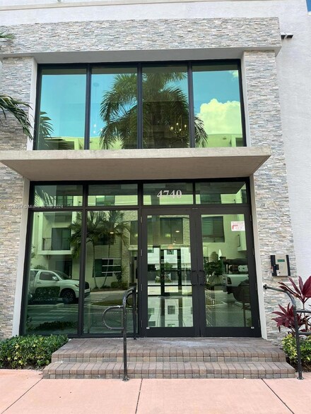 4740 NW 84th Ct Unit 48, Doral, FL 33166