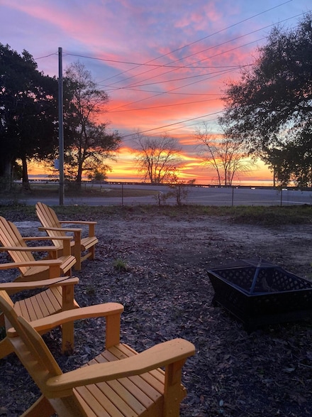 13382 State Highway 20 W, Freeport, FL 32439