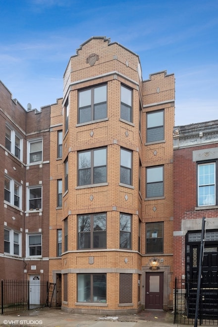 2737 W Evergreen Ave Unit 2R, Chicago, IL 60622