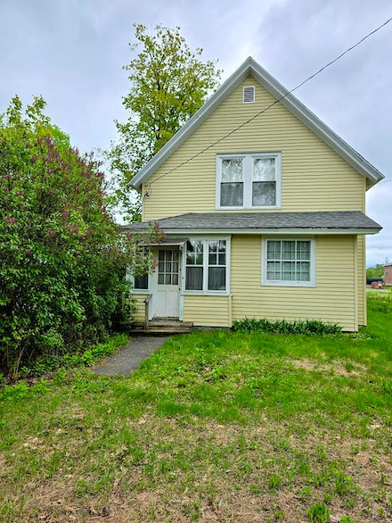 36 Henderson St, Brownville, ME 04414