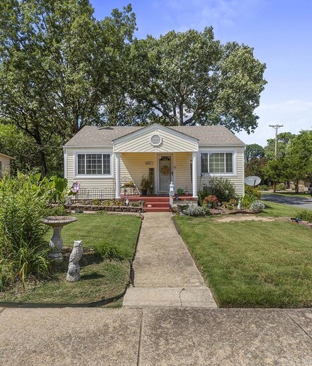 612 Wildwood Ave, Sherwood, AR 72120