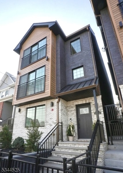 75 Stuyvesant Ave, Newark, NJ 07106